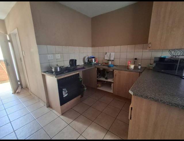 2 BEDROOM APARTMENT FOR SALE IN THE ORCHARDS